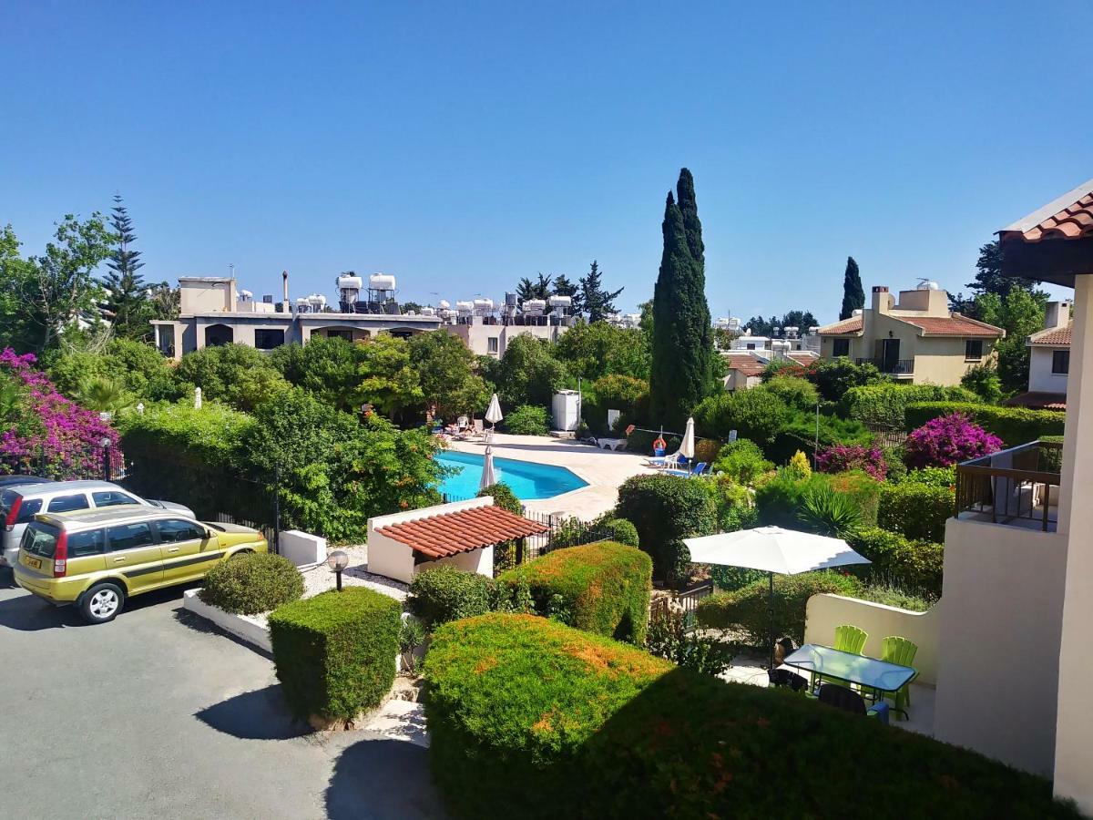 Margarita Gardens - Self Service Apartments Pafos Exterior foto