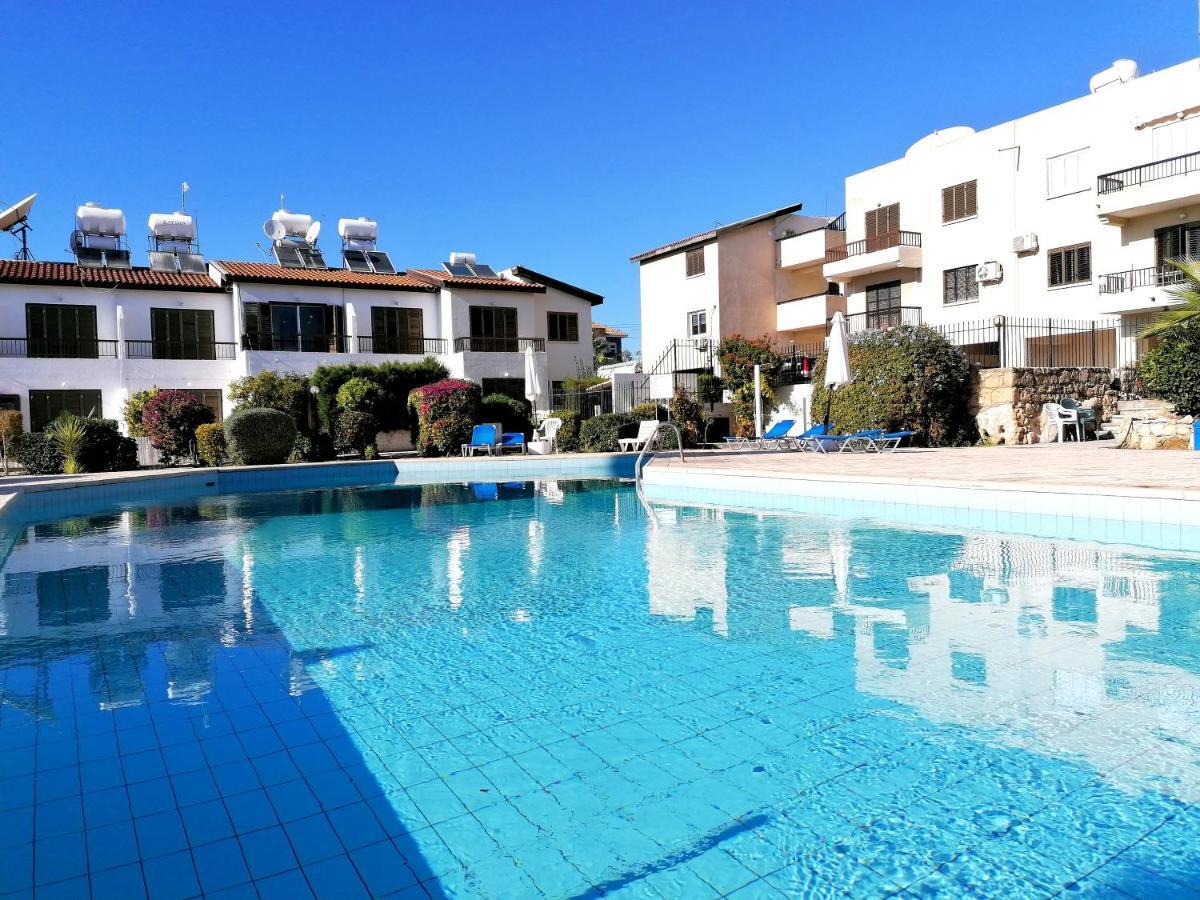 Margarita Gardens - Self Service Apartments Pafos Exterior foto
